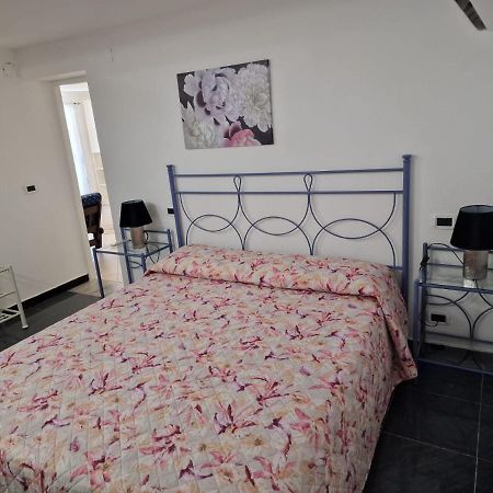 La Casa Minou Appartement Genua Buitenkant foto