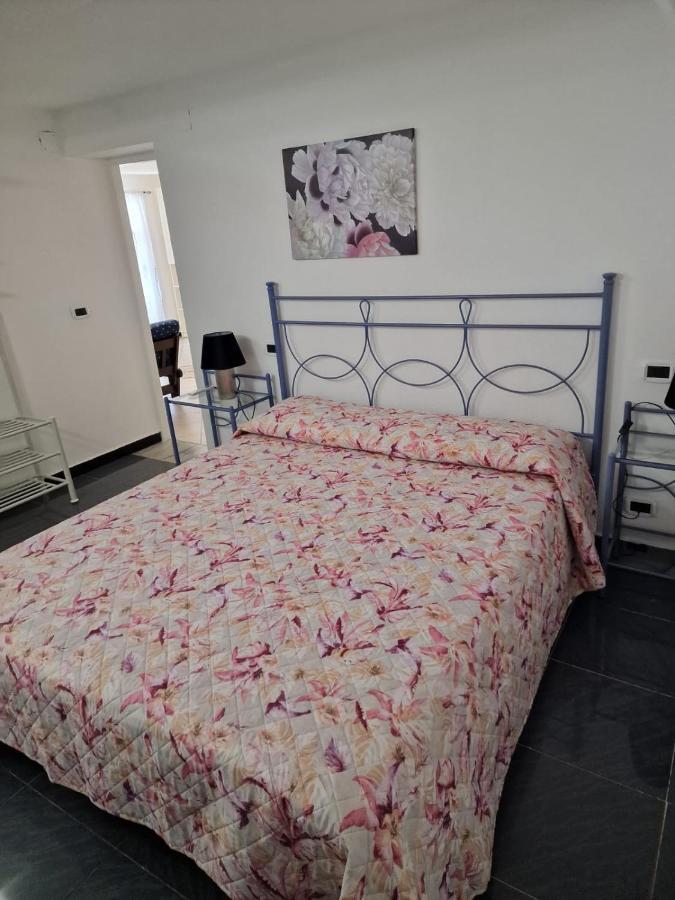 La Casa Minou Appartement Genua Buitenkant foto